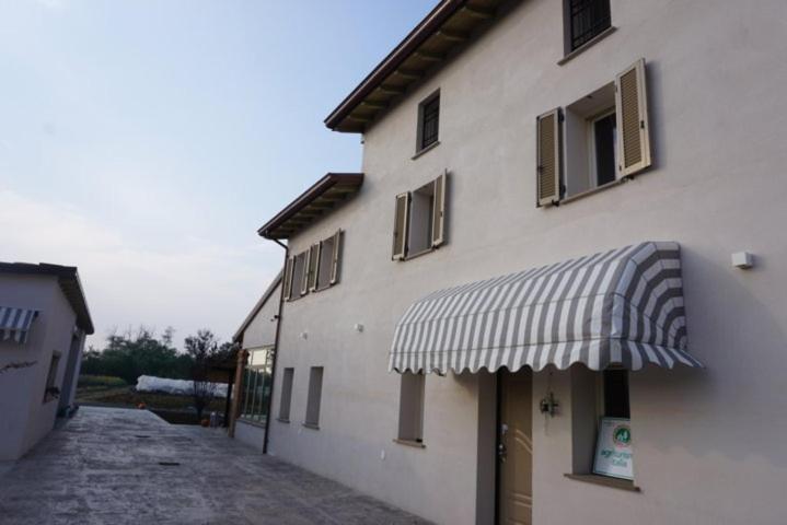 Agriturismo Campogrande Carpaneto Piacentino Exterior foto